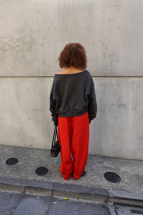 オフショルルーズスウェット